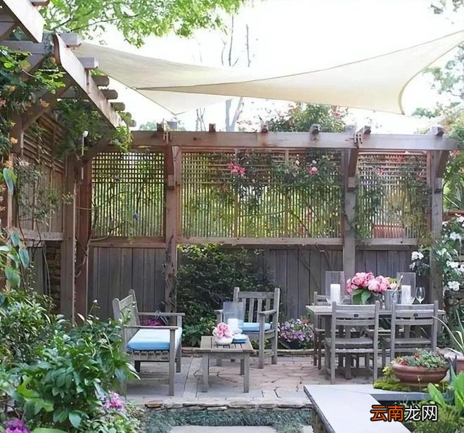 理想小院：院墙不砌砖，整个改成廊架式，种瓜纳凉一个不耽误！