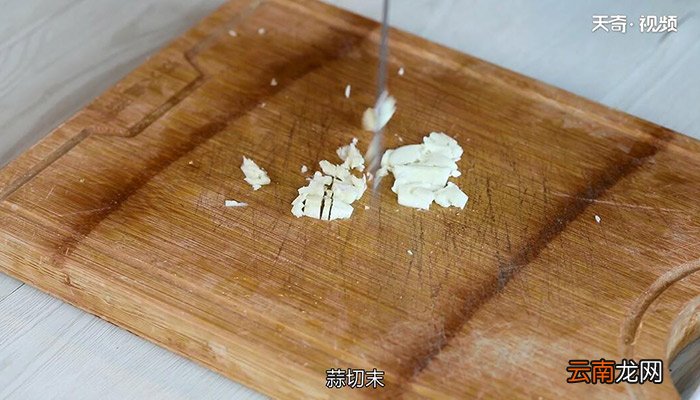 清炒佛手瓜的做法 清炒佛手瓜怎么做