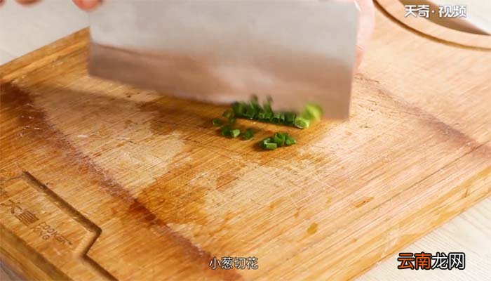 青柠鸡胸柠檬凉面的做法 青柠鸡胸柠檬凉面怎么做