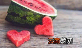 秋季西瓜施肥方法和时间 西瓜什么时候浇肥是最好时期
