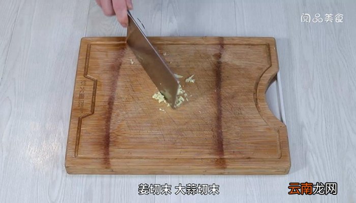 芝香甜椒煎肉条的做法 芝香甜椒煎肉条怎么做