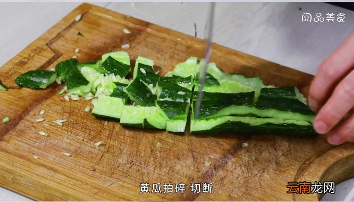 黄瓜拌河虾的做法 黄瓜拌河虾怎么做