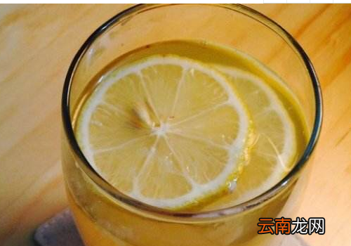 蜂蜜柠檬水可以用冷水冲泡吗