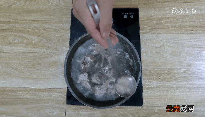 黄花菜排骨汤的做法 黄花菜排骨汤怎么做好吃