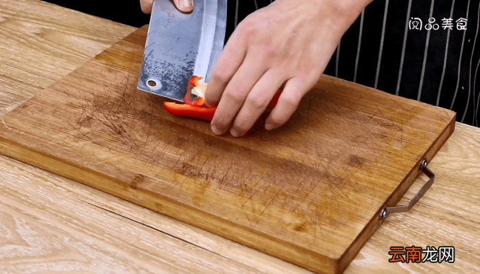 爆炒墨斗鱼 爆炒墨斗鱼的做法