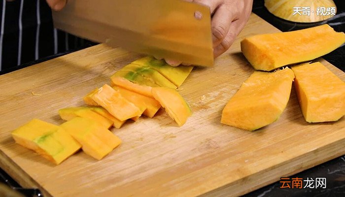 米汤炒南瓜的做法 怎么做米汤炒南瓜