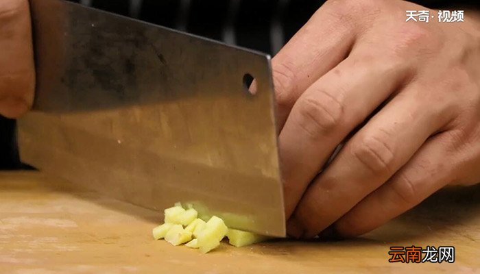 米汤炒南瓜的做法 怎么做米汤炒南瓜