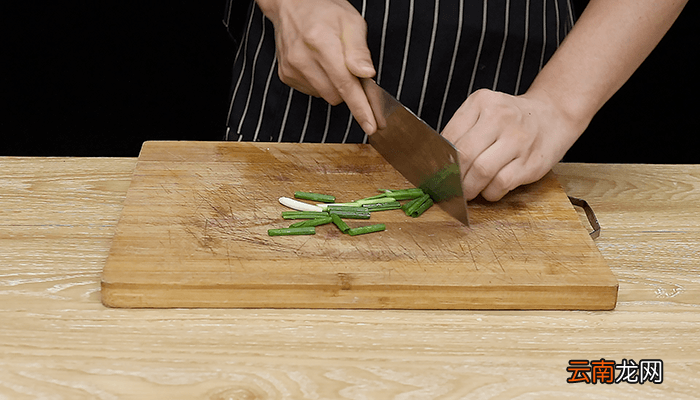 爆炒羊肉的做法 爆炒羊肉怎么做好吃