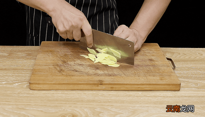 爆炒羊肉的做法 爆炒羊肉怎么做好吃