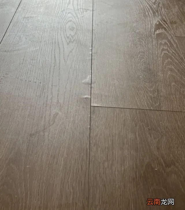 木地板的“9不选”，看完这篇避雷攻略，选地板就再也不纠结了！