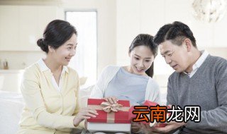 妈妈本命年兔送什么礼物 妈妈本命年送什么礼物好