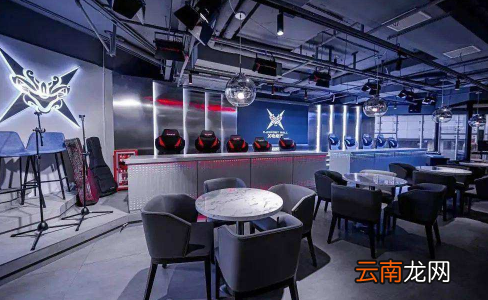 电竞馆加盟好还是自己开-大学附近开电竞馆赚钱吗