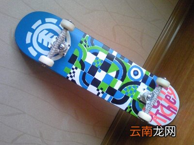 滑板板面尺寸怎么量