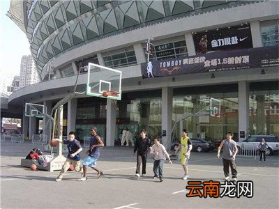 为什么打篮球容易崴脚