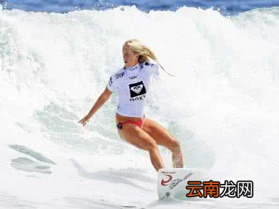冲浪穿什么衣服