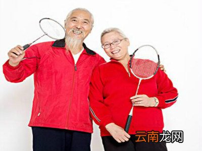 打羽毛球伤膝盖如何恢复