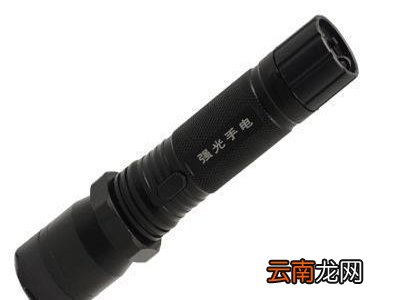 如何调节登山手电的亮度