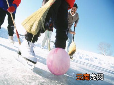 儿童滑冰前该如何热身