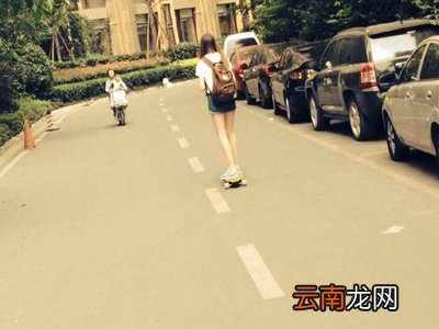 玩滑板要在什么地方
