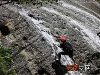 攀岩时腿部拉伤可以热敷吗