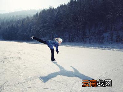 可以自学滑冰吗