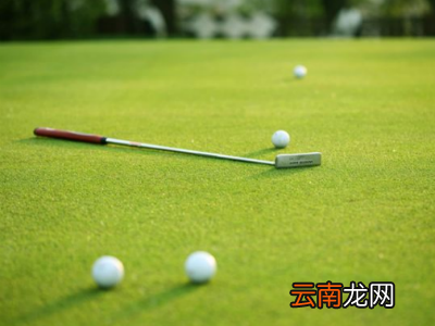 打高尔夫球时该注意什么