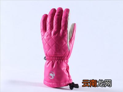 滑雪需要戴手套吗