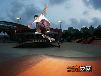 哪种滑板适合新手