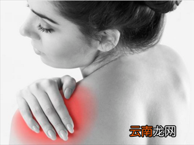 球友打高尔夫如何避免肩部旋转肌断裂