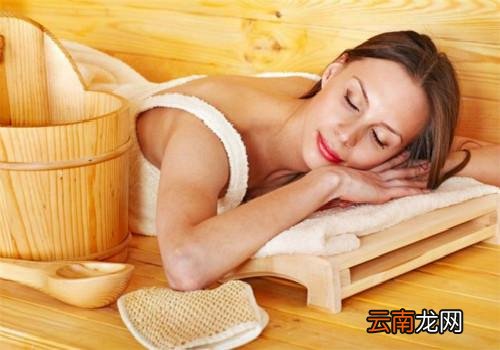 汗蒸时可以做面膜吗,汗蒸时可以玩手机吗