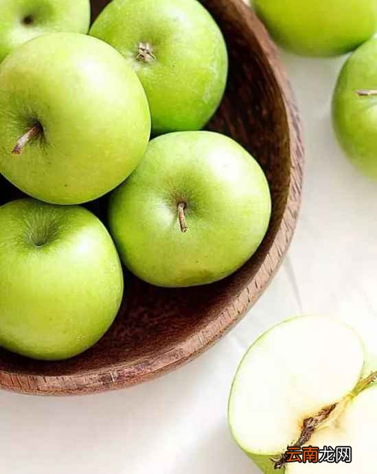 长期吃苹果有什么好处 既能瘦身又抗衰老