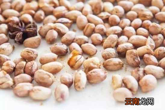 五香花生米的做法 不要油炸也能好吃哟