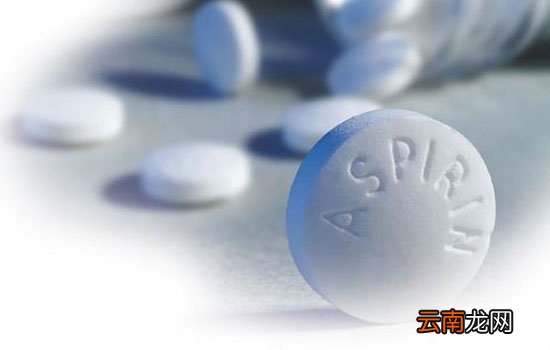 咸鸭蛋和什么不能一起吃 咸鸭蛋搭配什么一起吃比较好