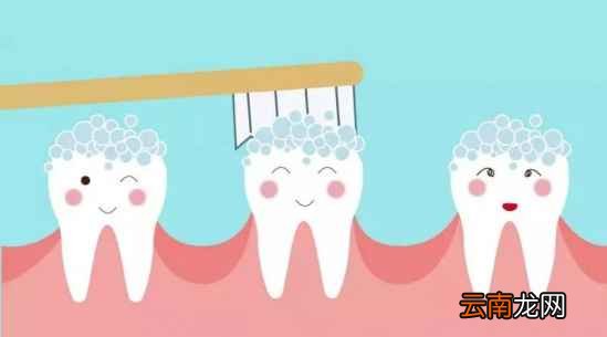 美白牙齿的方法 大美女也抵不住一口黄牙啊