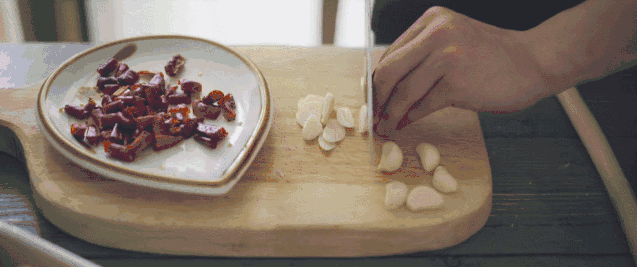 牙齿痛了怎么办 用它抹一抹超管用