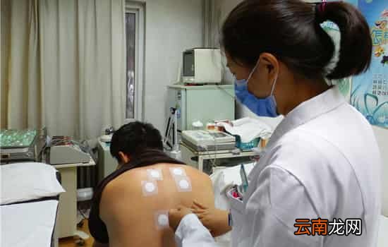三伏贴贴多久撕掉 长时间贴敷更容易起水泡