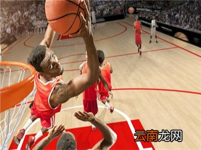 打篮球在防守顶人时该注意什么