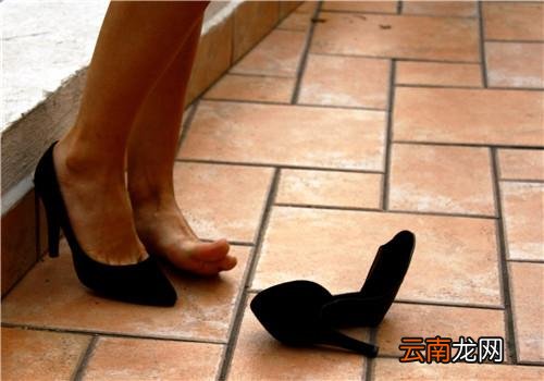 冬天穿鞋脚冷怎么办,怎么选择适合自己的鞋子