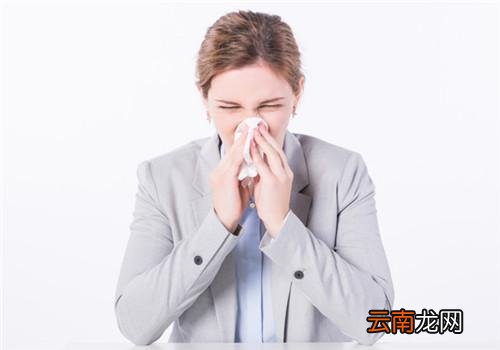 长期流鼻涕是怎么回事,老流鼻涕是鼻炎吗