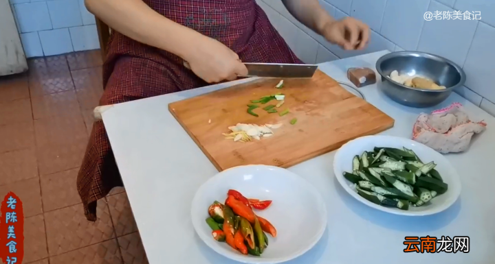 教你秋葵炒肉的家常做法 秋葵炒肉的家常做法