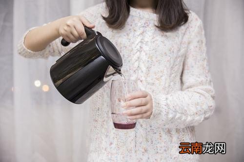 除水垢用陈醋行吗,水垢用白米醋可以去除吗