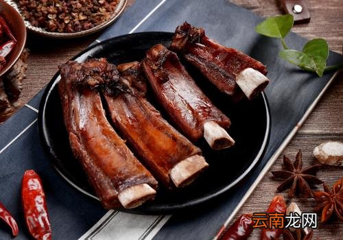 排骨用开水焯还是冷水,排骨焯水多长时间