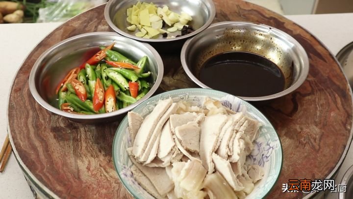 回锅肉怎样做才好吃 家常回锅肉的家常做法