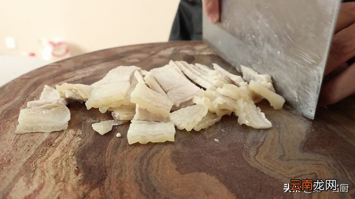回锅肉怎样做才好吃 家常回锅肉的家常做法