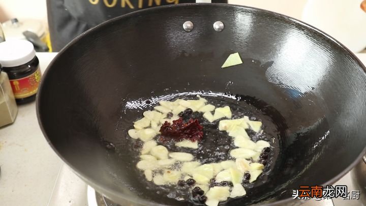 回锅肉怎样做才好吃 家常回锅肉的家常做法