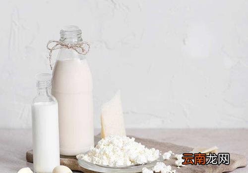 酒后能喝牛奶吗,酒后喝牛奶好还是酸奶