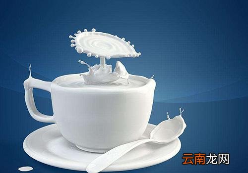 酒后能喝牛奶吗,酒后喝牛奶好还是酸奶