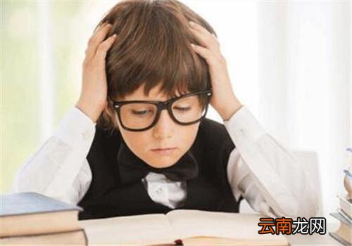 怎样判断自己近视,眼睛近视的表现