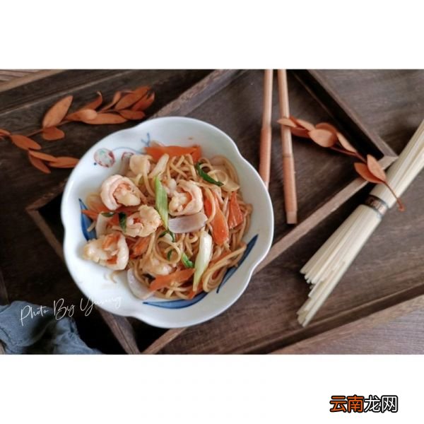 鲜虾乌冬面最好吃的做法 乌冬面的家常做法
