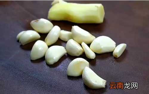 手把手教你做美味的麻辣香锅 麻辣香锅的家常做法